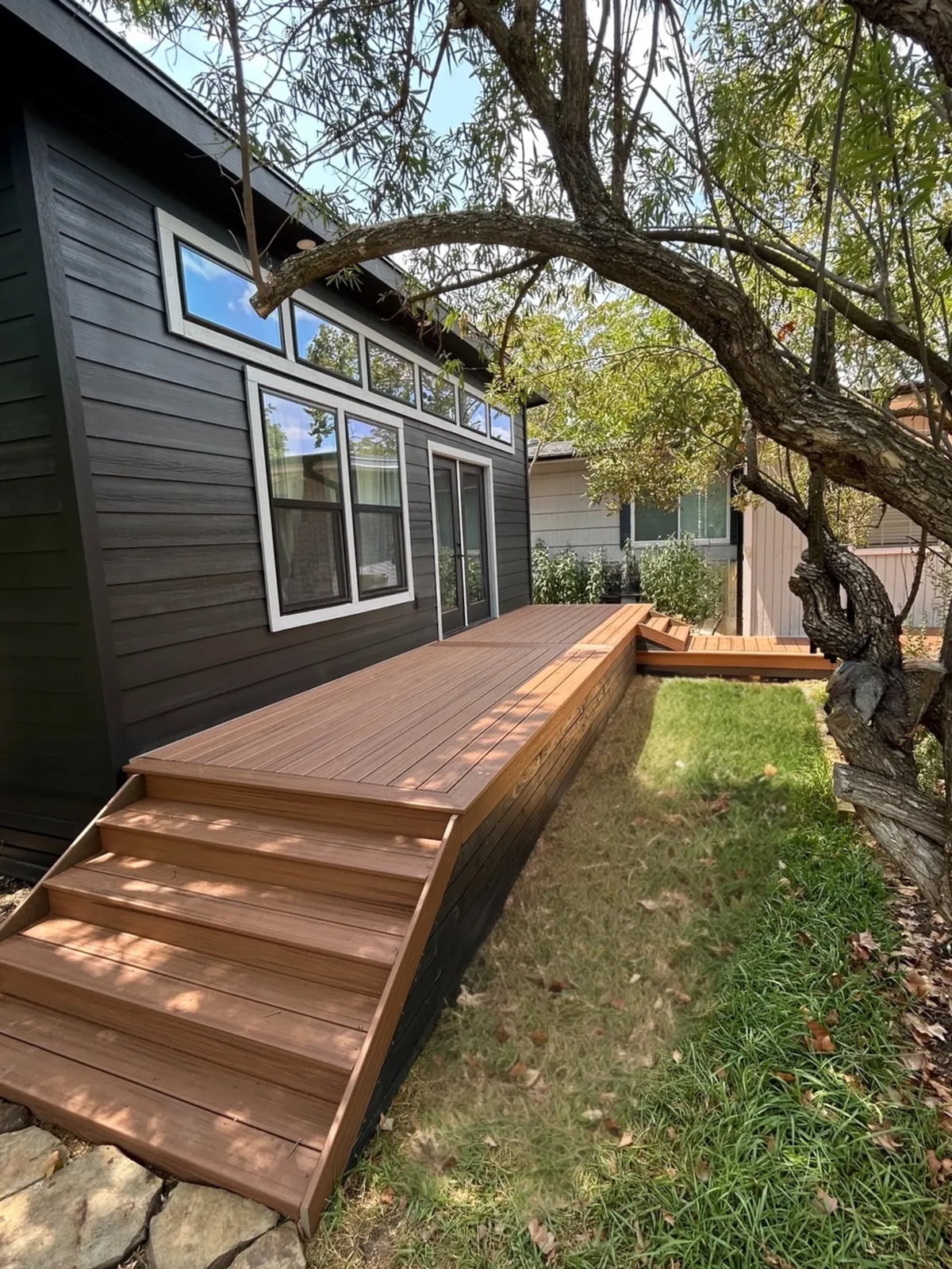 Elbow Rooms: The Tiny Homes Where a Shoebox Becomes a Mansion